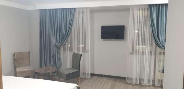 Отель Hotel Monroe Алматы-17